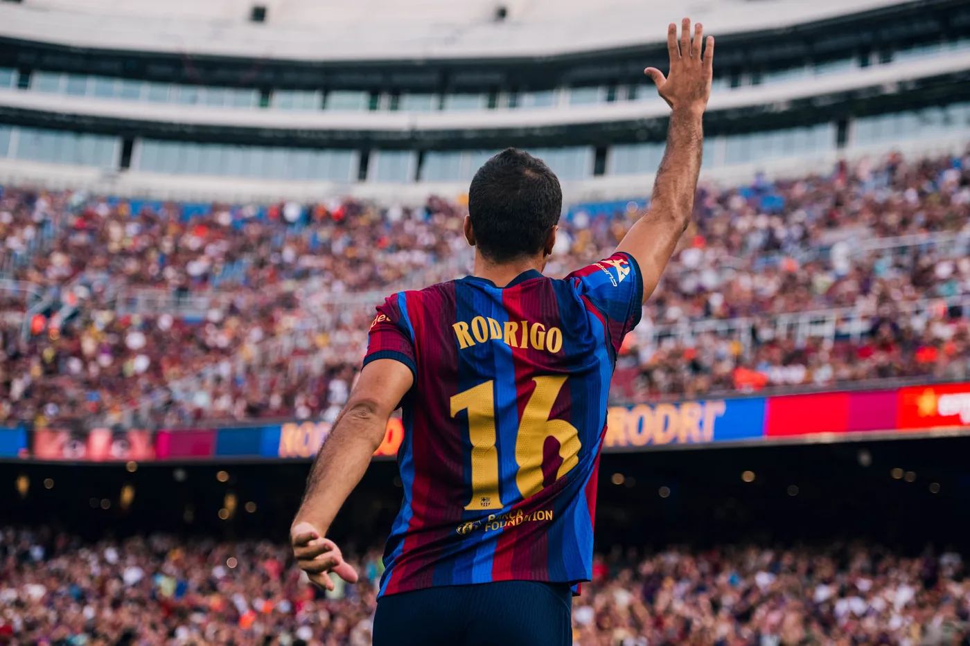 How to Buy La Liga Tickets Safely: Official Clubs, Prices and Tips
