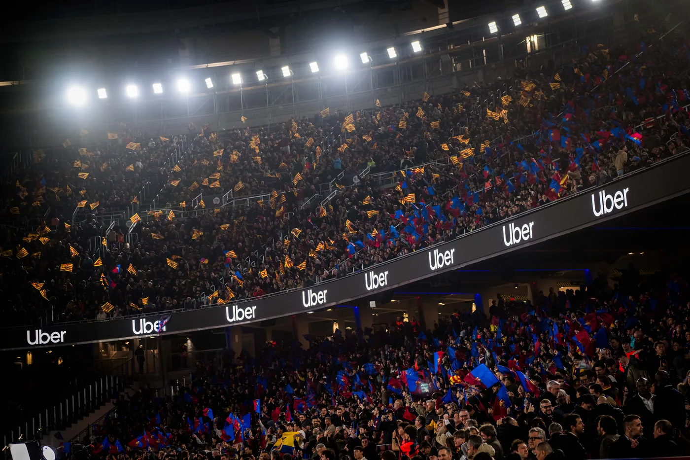 Supporters filling the stands before a major football match in Spain
