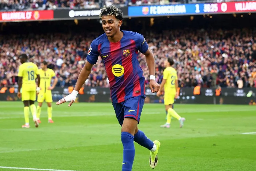 Lamine Yamal celebrating for Barcelona after scoring against Villarreal